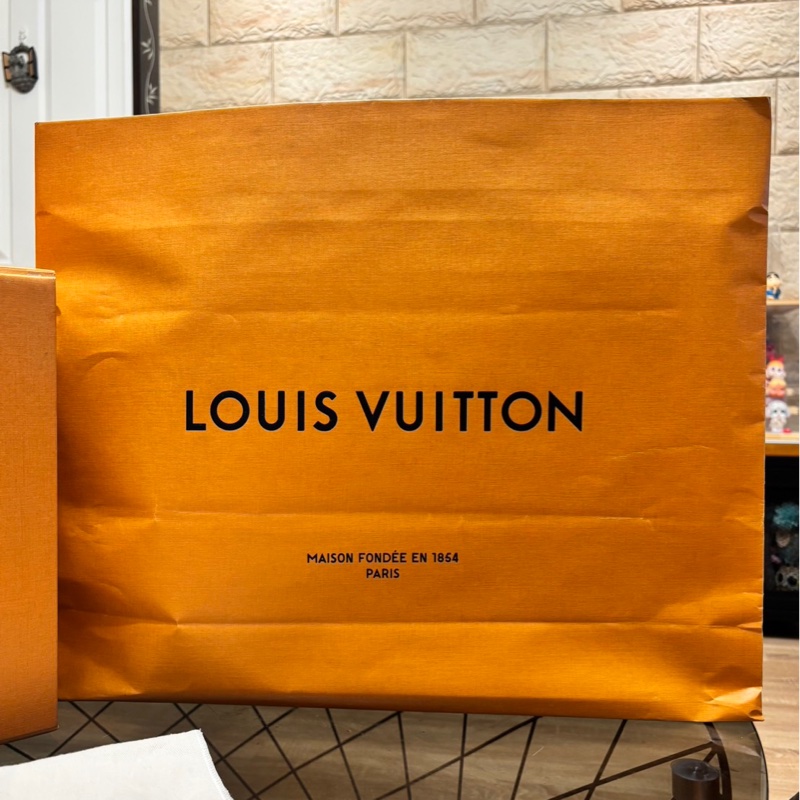 LV男士側背包-14