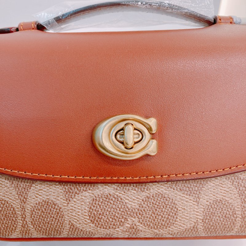 MS0663	Coach Cassie 17 Signature 3-Way Bag Canvas and Calfskin Tan x GHW-10