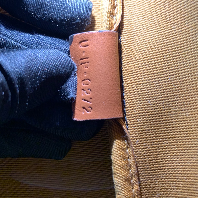 賽琳/Celine Triomphe Bucket 小號凱旋門經典老花棕色水桶包 輕盈又時尚的日常款 配件：塵袋，購證18x13x22cm-8