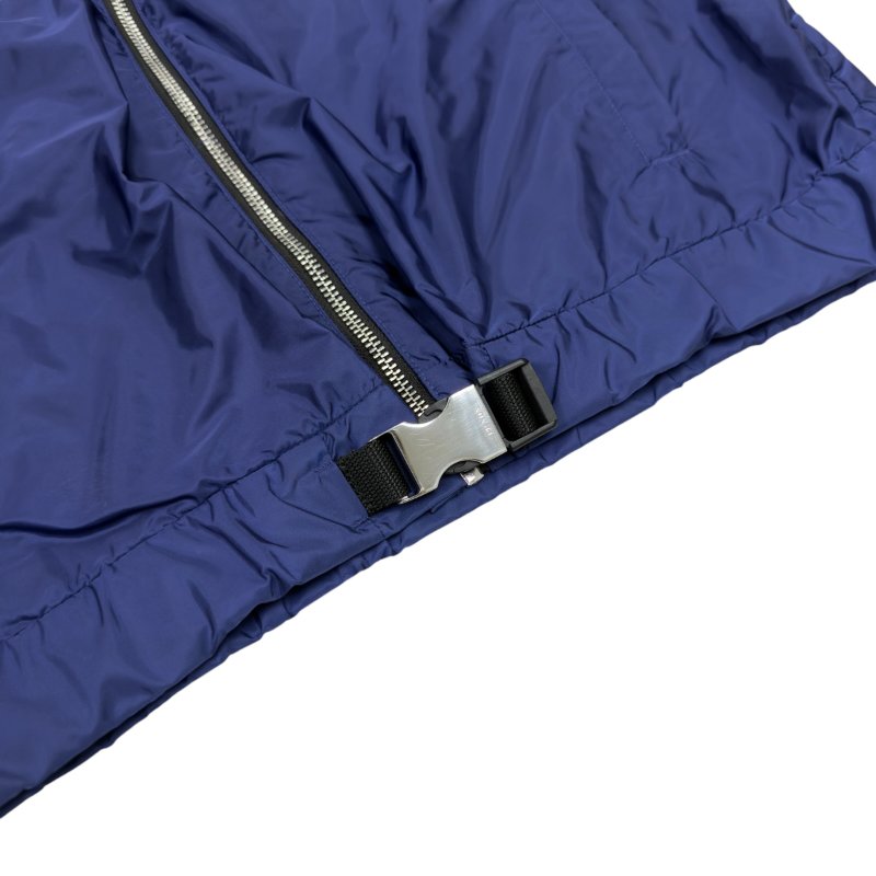 PRADA Re-Nylon 三角標 外套-9