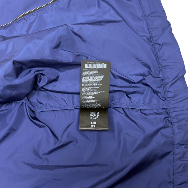 PRADA Re-Nylon 三角標 外套-19