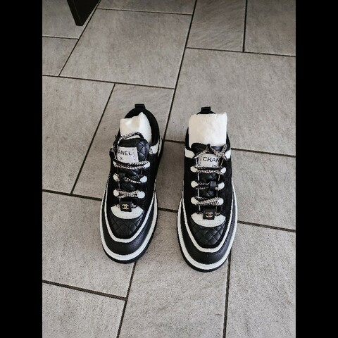 chanel真皮休閒鞋36.5