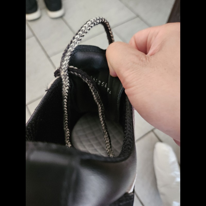 chanel真皮休閒鞋36.5-11