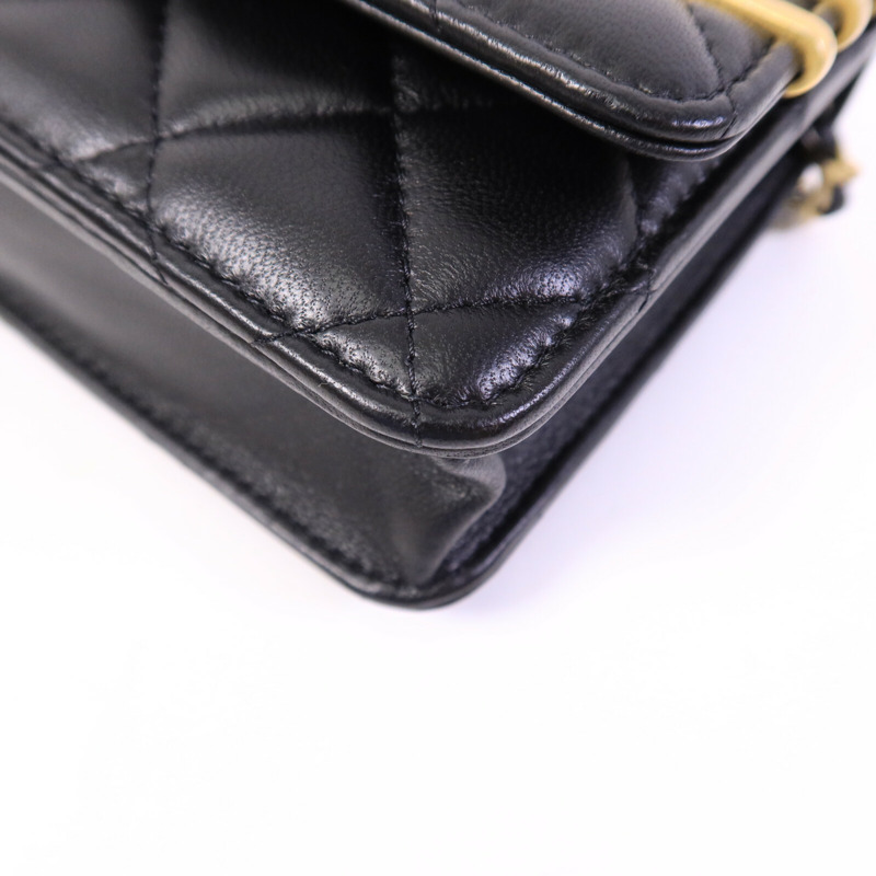 CHANEL 羊皮皮革Wallet On Chain肩背袋-9