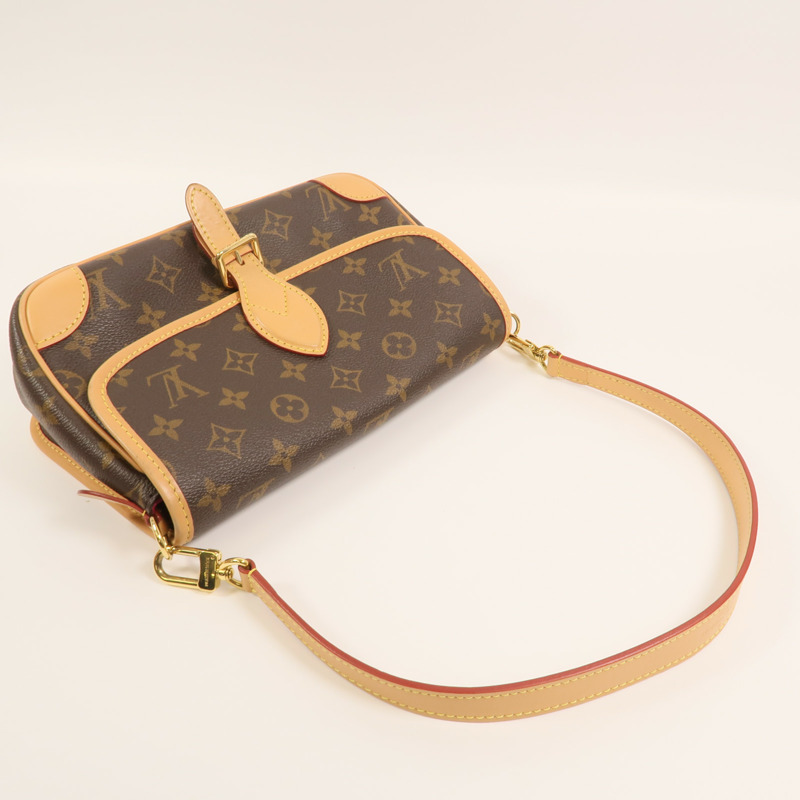 LOUIS VUITTON Monogram Diane金扣手挽袋-6