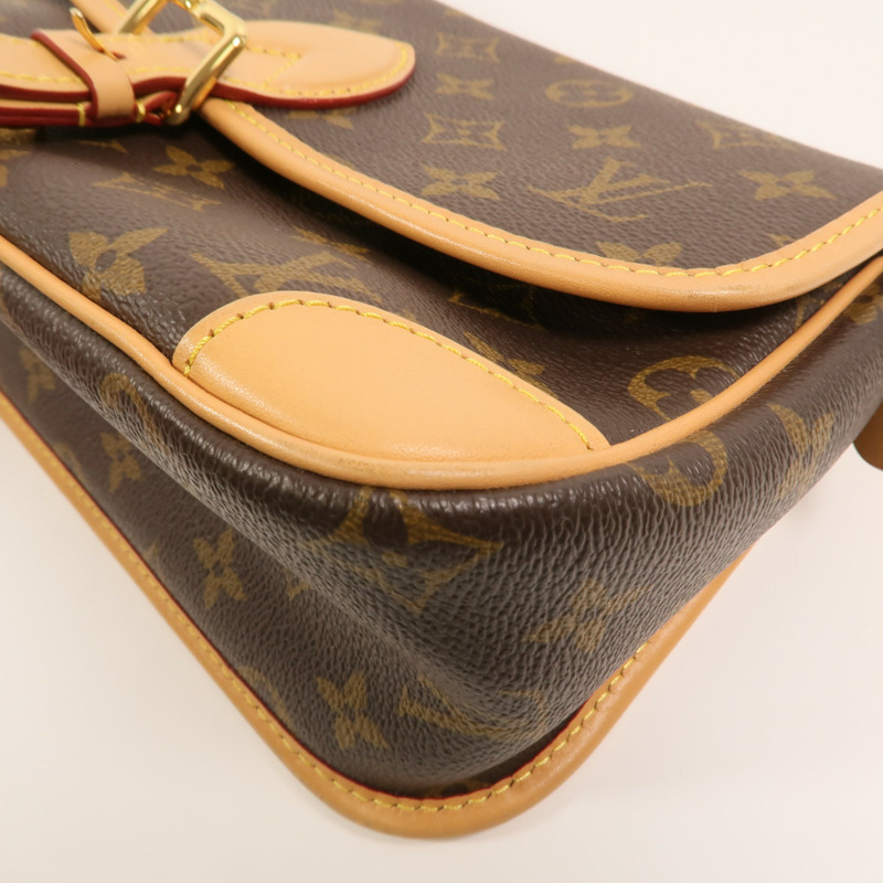 LOUIS VUITTON Monogram Diane金扣手挽袋-8