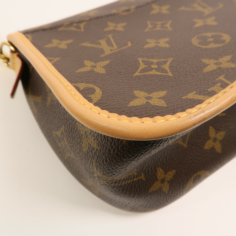 LOUIS VUITTON Monogram Diane金扣手挽袋-11