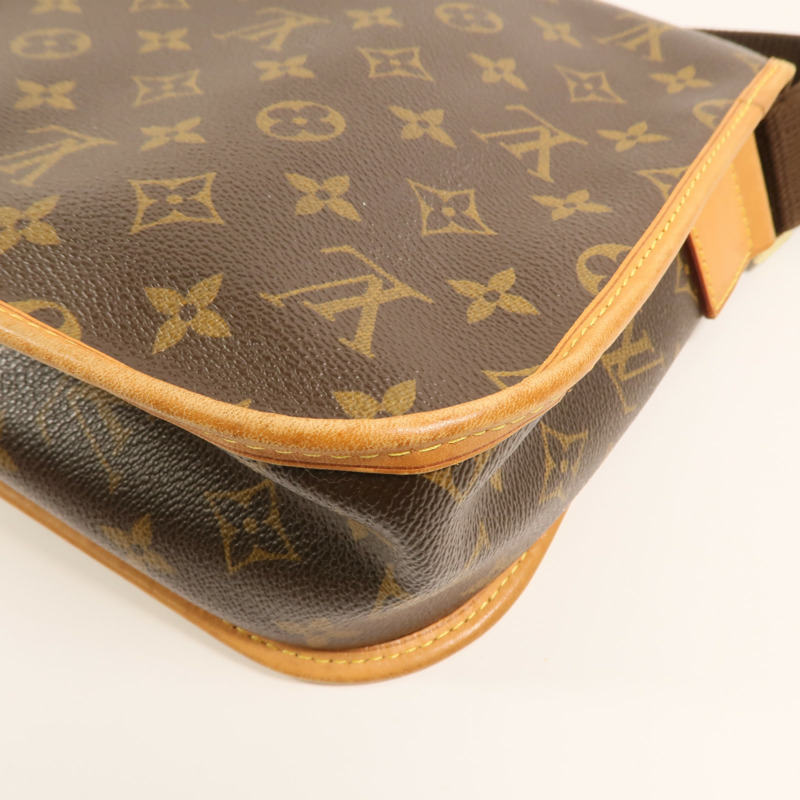 LOUIS VUITTON Monogram Bosphore金扣肩背袋-10