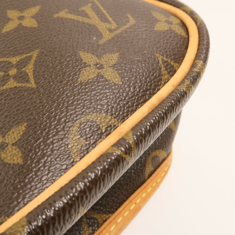 LOUIS VUITTON Monogram Bosphore金扣肩背袋-15