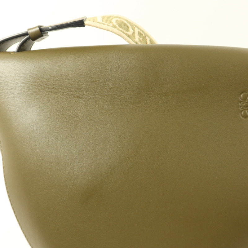 LOEWE 牛皮皮革Gate Small肩背袋-13