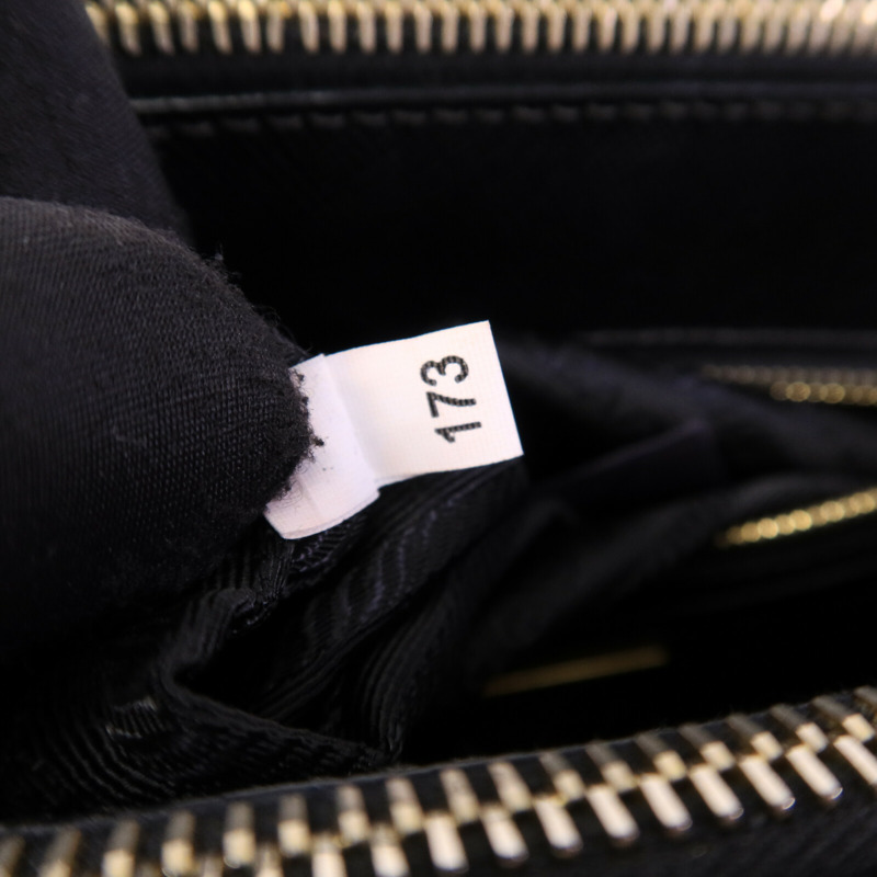 PRADA 牛皮皮革Saffiano Lux手挽肩背兩用袋-8