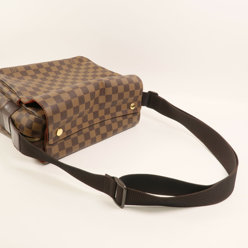 LOUIS VUITTON Damier Naviglio金扣肩背袋-7
