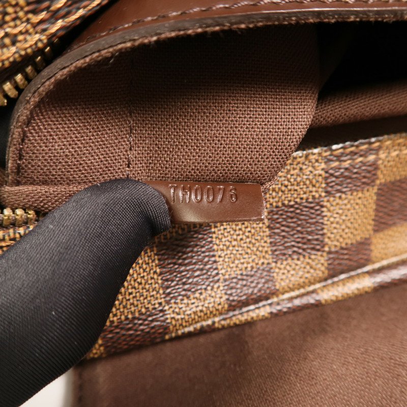 LOUIS VUITTON Damier Naviglio金扣肩背袋-6