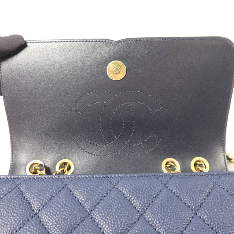 CHANEL 牛皮皮革CC Filigree Flap Bag鏈帶肩背袋-10