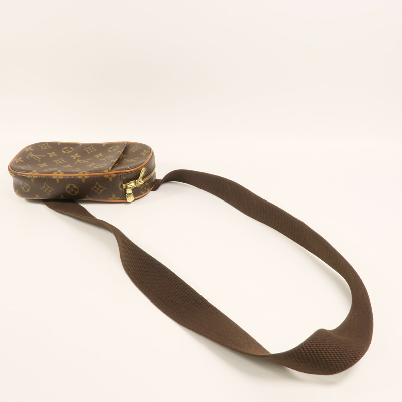 LOUIS VUITTON Monogram Pochette Gange金扣肩背袋-7