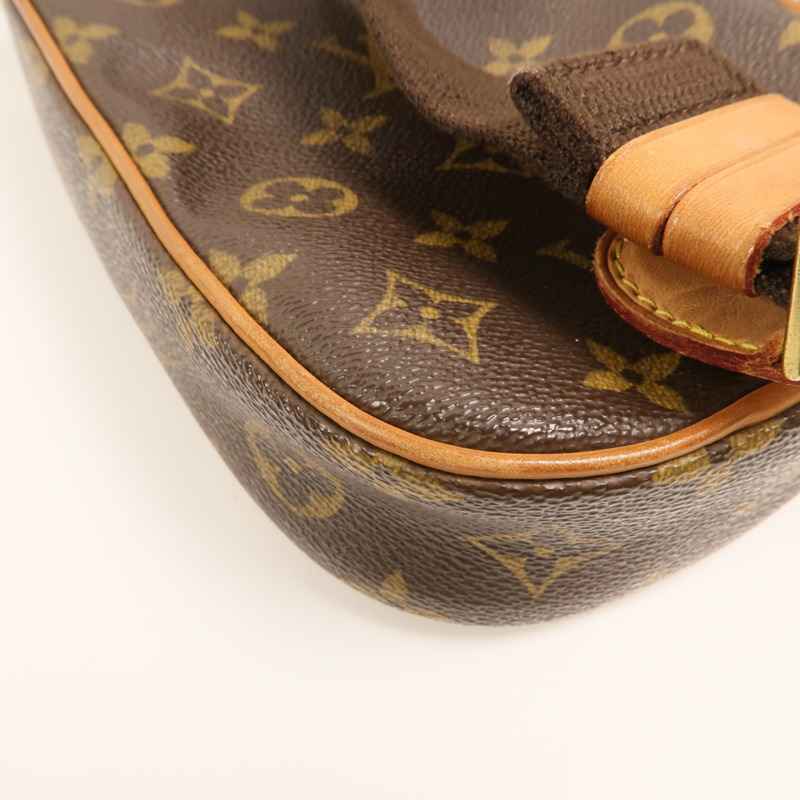 LOUIS VUITTON Monogram Pochette Gange金扣肩背袋-12