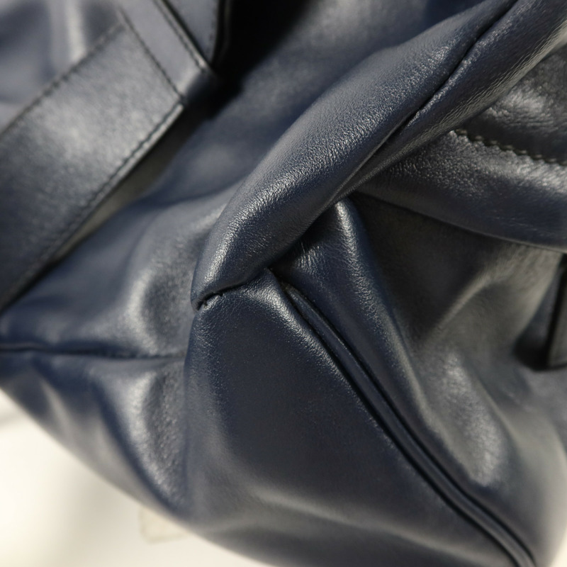 PRADA 牛皮皮革Messenger Bag肩背袋-15