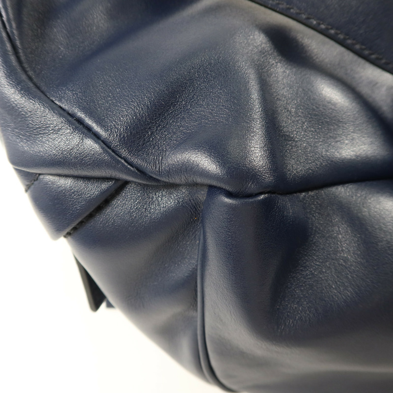 PRADA 牛皮皮革Messenger Bag肩背袋-16