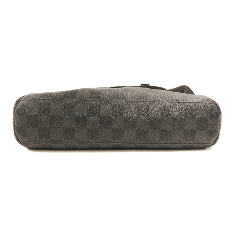LOUIS VUITTON Damier Graphite Mick PM肩背袋-3