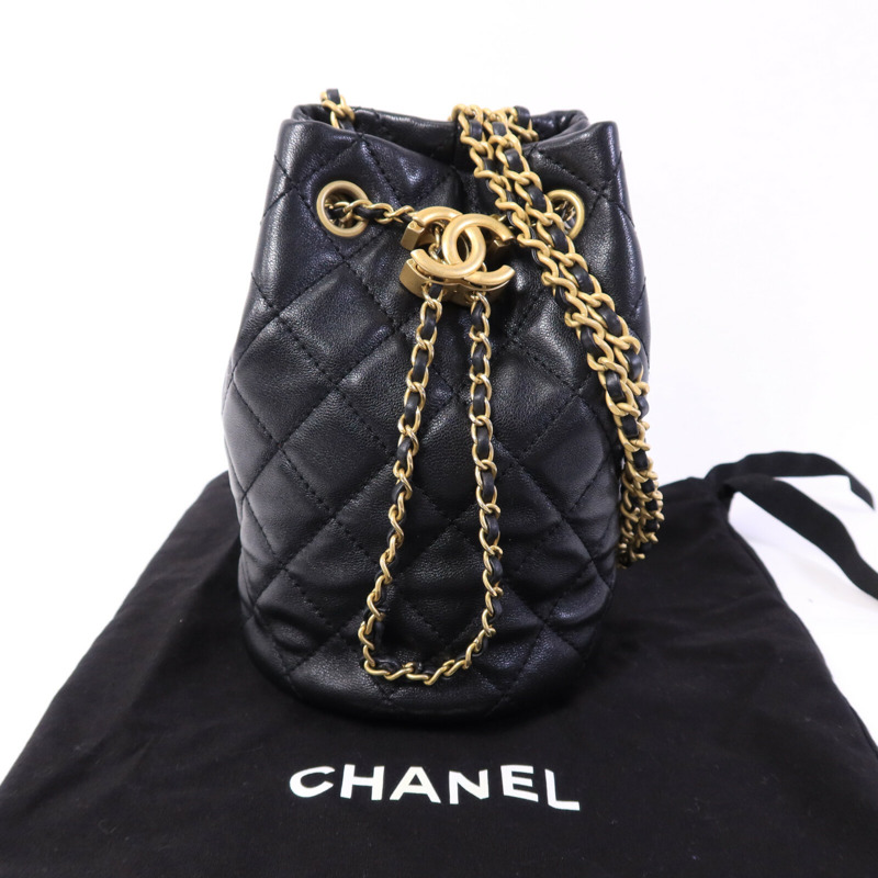 CHANEL 羊皮皮革Bucket Bag鏈帶肩背袋-9