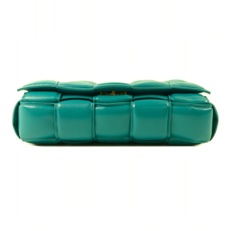 BOTTEGA VENETA 羊皮皮革Padded Cassette肩背袋-3