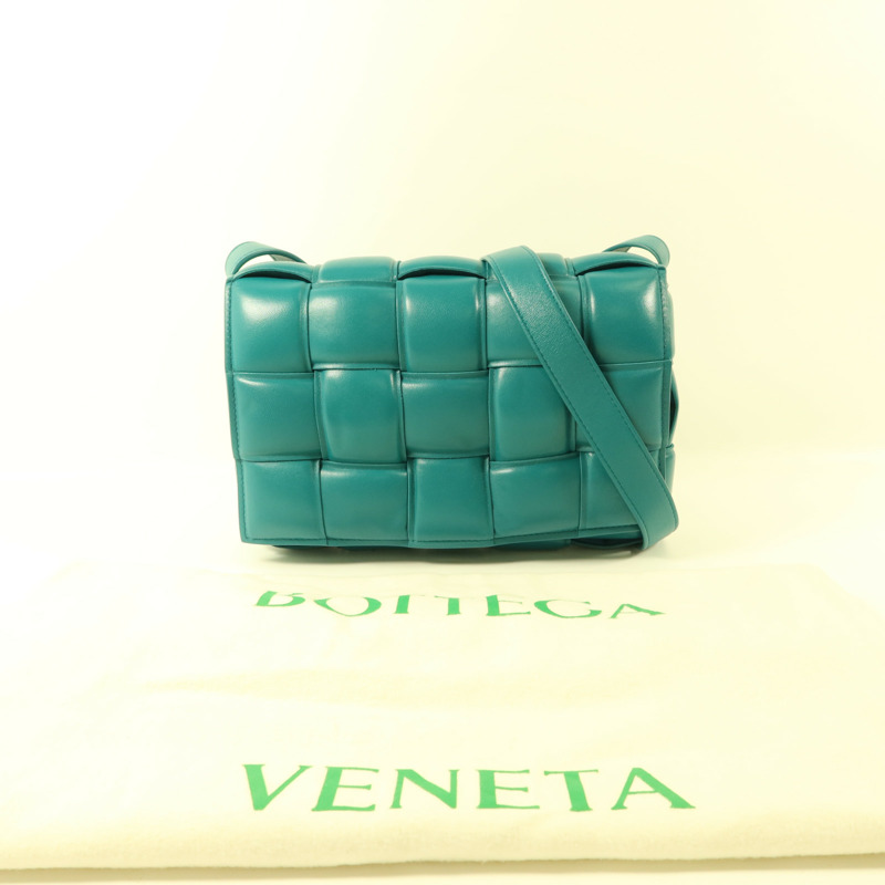 BOTTEGA VENETA 羊皮皮革Padded Cassette肩背袋-9
