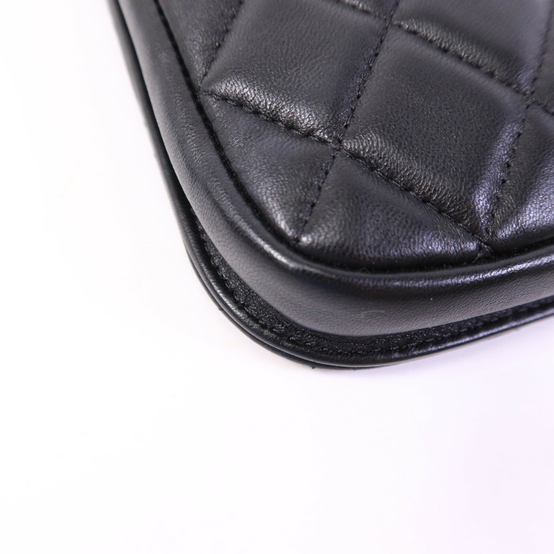 CHANEL 羊皮皮革Vanity Phone Holder鏈帶肩背袋-10