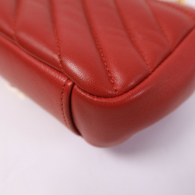 SAINT LAURENT 牛皮皮革Classic Baby鏈帶肩背袋-13