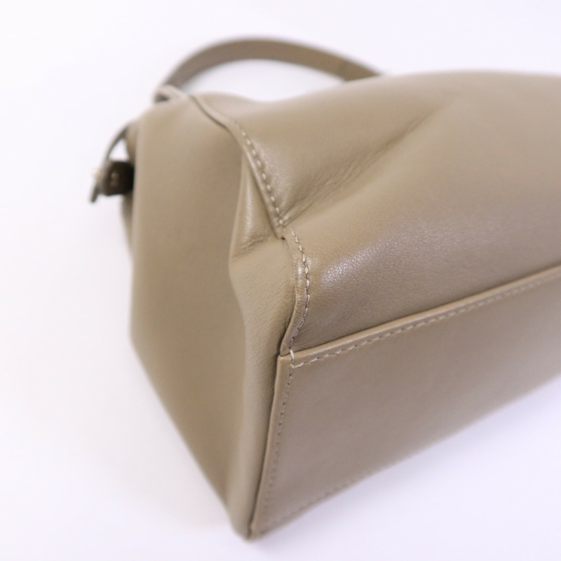 FENDI 牛皮皮革Peekaboo Mini手挽肩背兩用袋-13