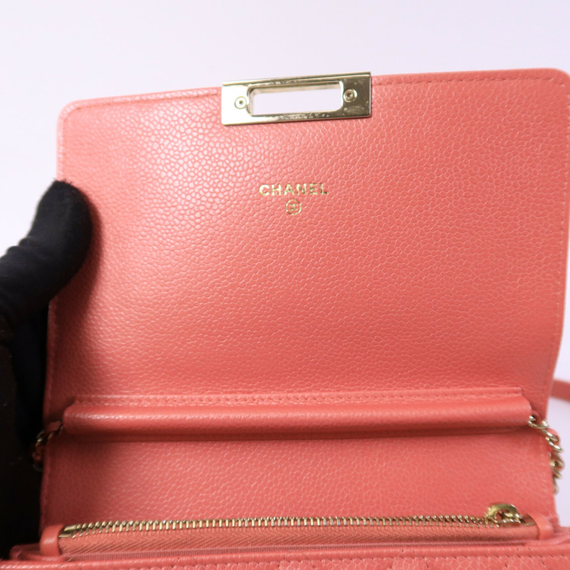 CHANEL 牛皮皮革Wallet On Chain鏈帶肩背袋-14