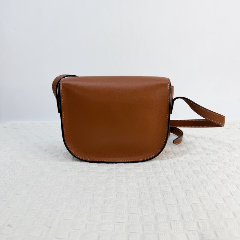 Celine 棕小牛皮金釦凱旋門Logo 馬鞍斜背包-4