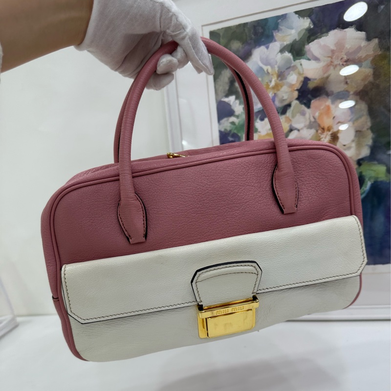 miumiu粉紅拼白色手提包斜背包-5