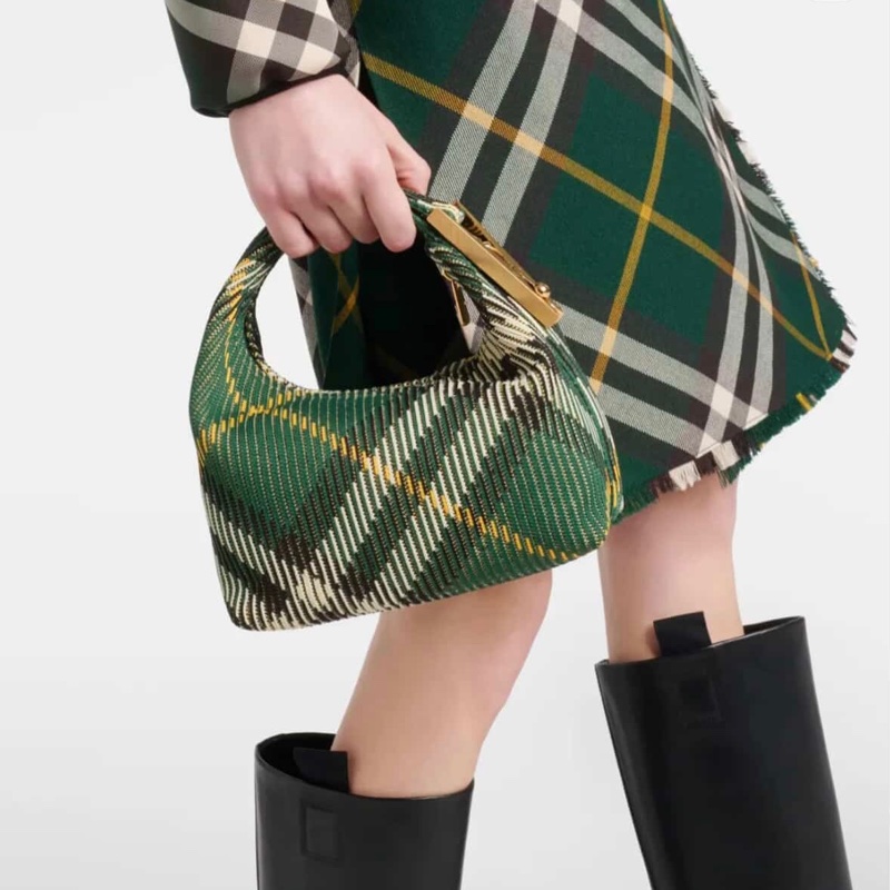 🎁全新盒裝 ‼️全台最甜 Burberry 巴寶莉 2025 新款綠格紋peg 便當包/ 手提包（原價59000）-2