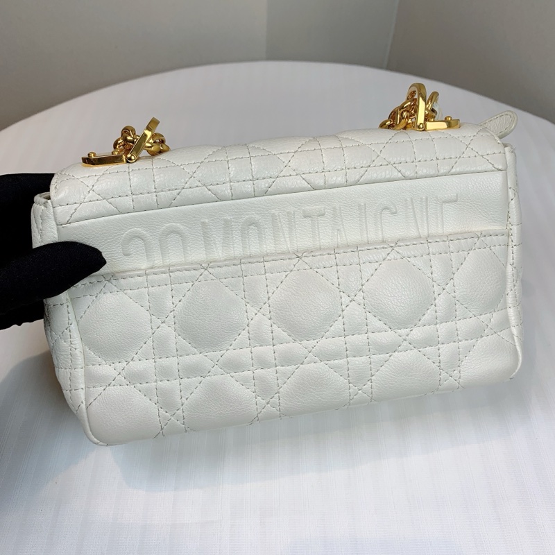 迪奧/Dior Caro 象牙色柔軟牛皮革藤格紋單肩斜背包 簡約大氣的經典款 20x7x12cm-2