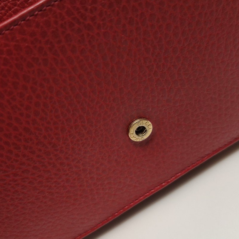 Gucci Interlocking G牛皮純色互扣式雙G斜背包單肩包-11