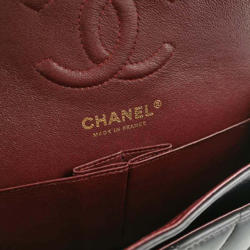 Chanel Classic Flap 經典款小號羊皮菱格絎縫雙C扣皮穿鏈單肩包-7