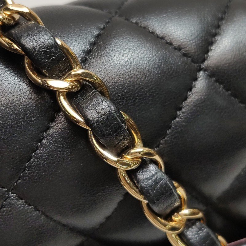 Chanel Classic Flap 經典款小號羊皮菱格絎縫雙C扣皮穿鏈單肩包-10