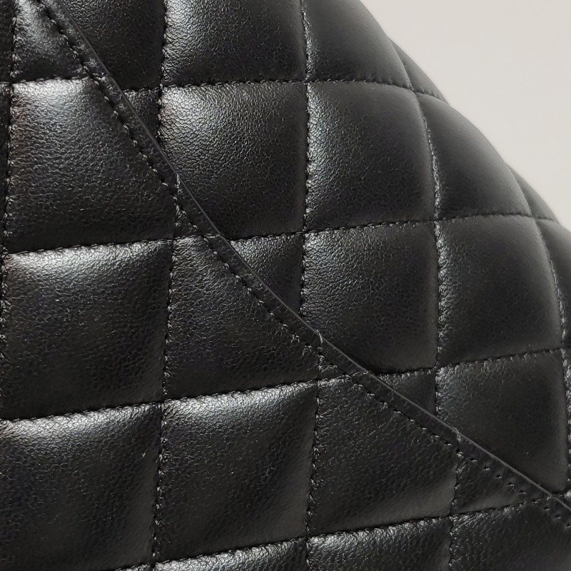 Chanel Classic Flap 經典款小號羊皮菱格絎縫雙C扣皮穿鏈單肩包-14