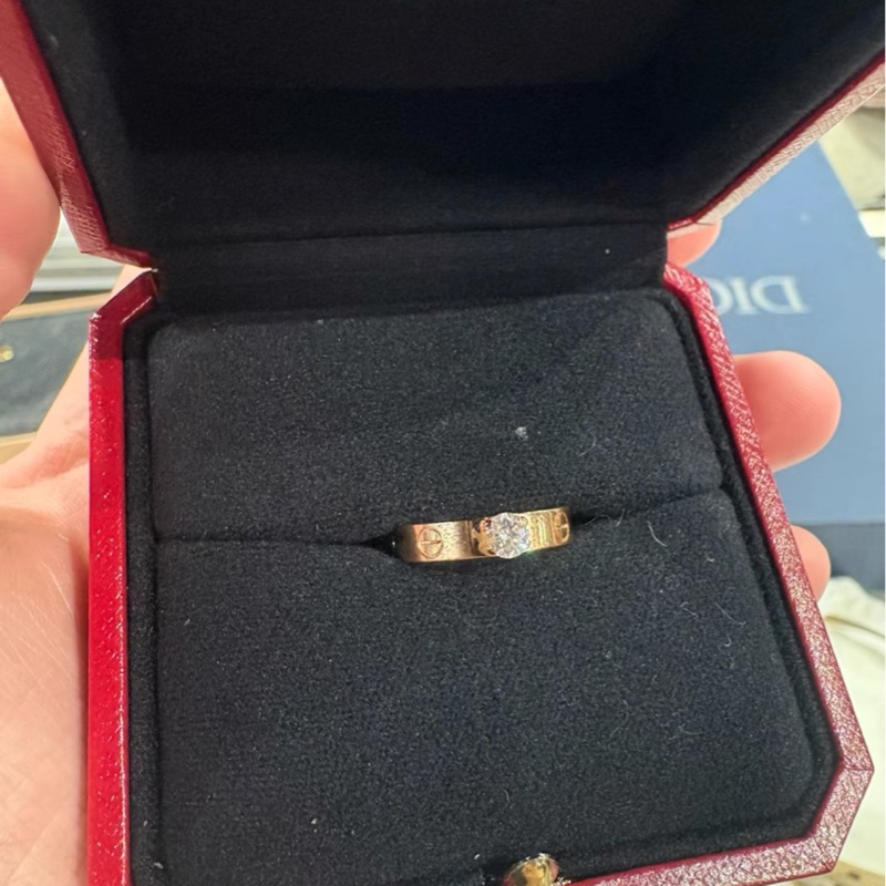 18K玫瑰金大鑽🌟Cartier Love系列 18K玫瑰金 戒指0.24克拉鑽石 ｜Classic Trend CT精品｜台北東區實體門市-1