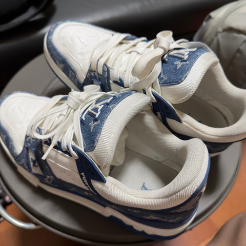 Louis Vuitton Trainer 牛仔藍 商品如圖 7.5
