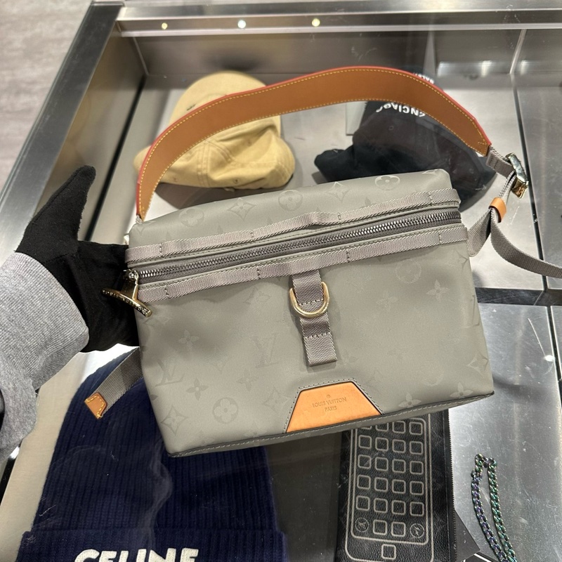 LV秀款🌟Louis Vuitton LV 鈦合金老花郵差包|Classic Trend CT精品|台北東區實體-0