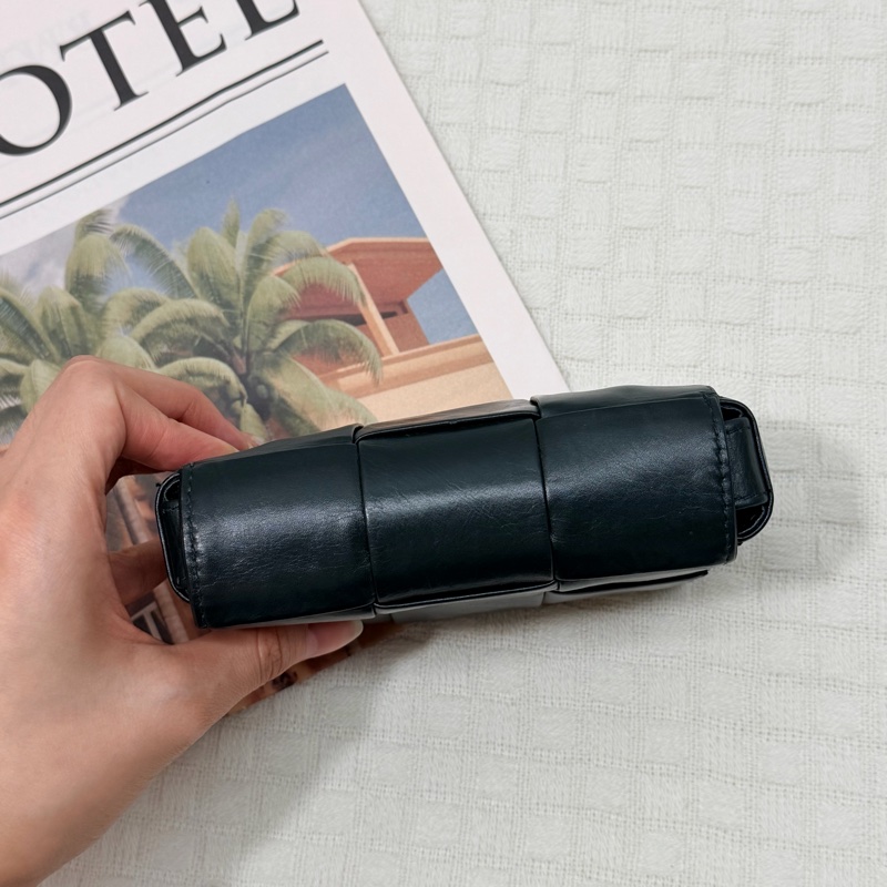 BV Mini Candy Cassette 6格小方包-4