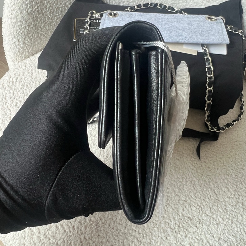 CHANEL香奈兒 山茶花長款錢包 黑色壓紋銀扣 經典山茶花浮雕-5