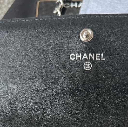 CHANEL香奈兒 山茶花長款錢包 黑色壓紋銀扣 經典山茶花浮雕-7