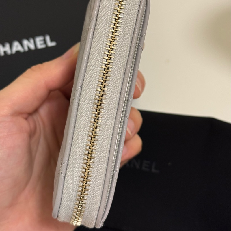 Chanel 經典藍灰拉鏈卡夾零錢包-2