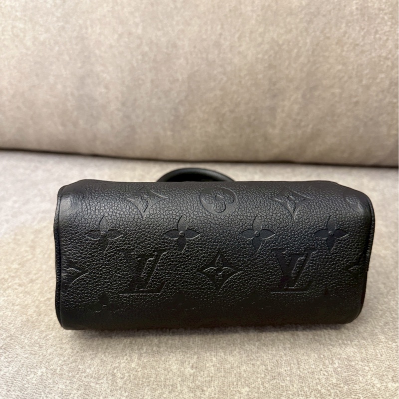 LV nano speedy黑壓紋-6