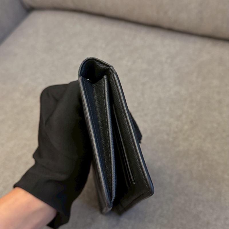 LV黑老花對開長夾-9