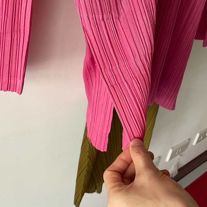 ▪️富貴選物FUGUEI▪️PP 三宅一生 杜鵑粉 開領排扣外套-13