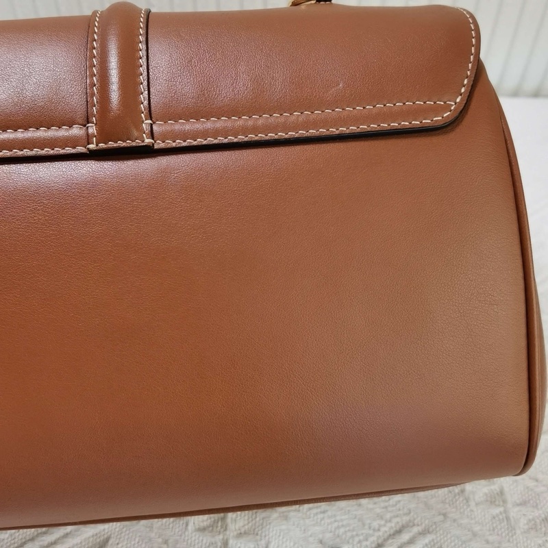 Celine賽琳teen soft 16單肩包斜挎包 牛皮 焦糖色 尺寸:23*16*5 配件:塵袋 肩帶-10