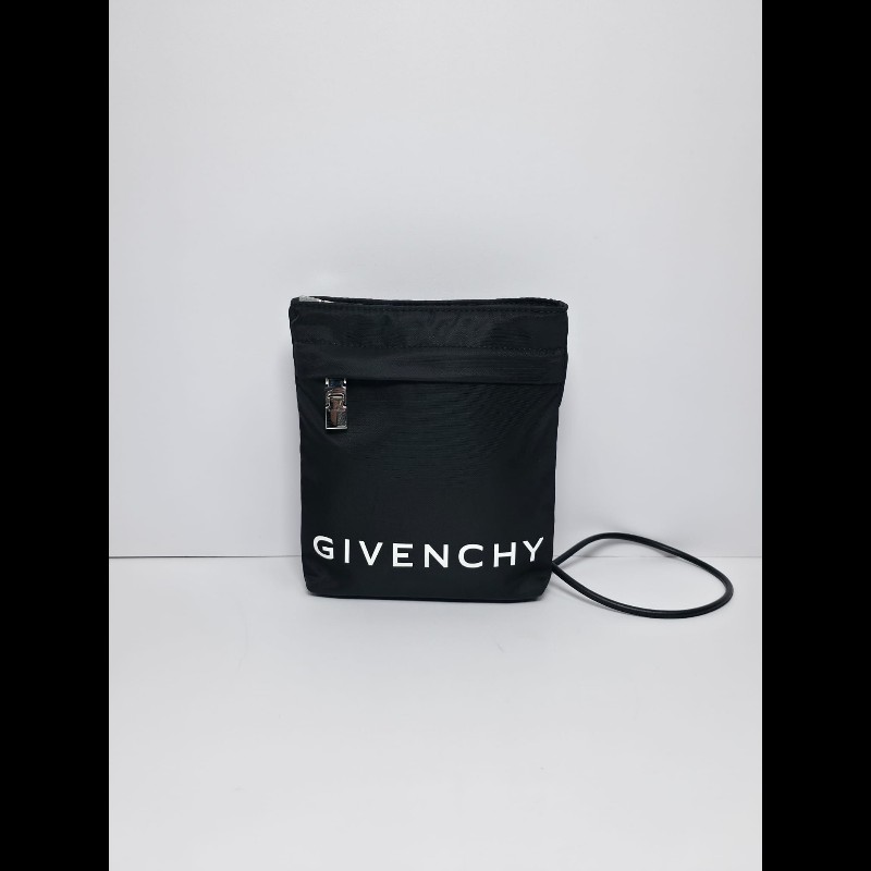 Givenchy 黑色Logo Print 斜背包-0
